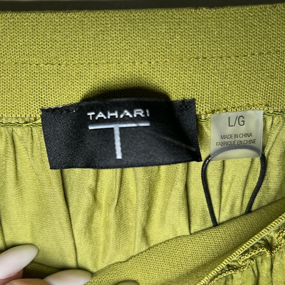 Tahari Elegant Olive Green Women's Skirt NWT - Picture 3 of 11